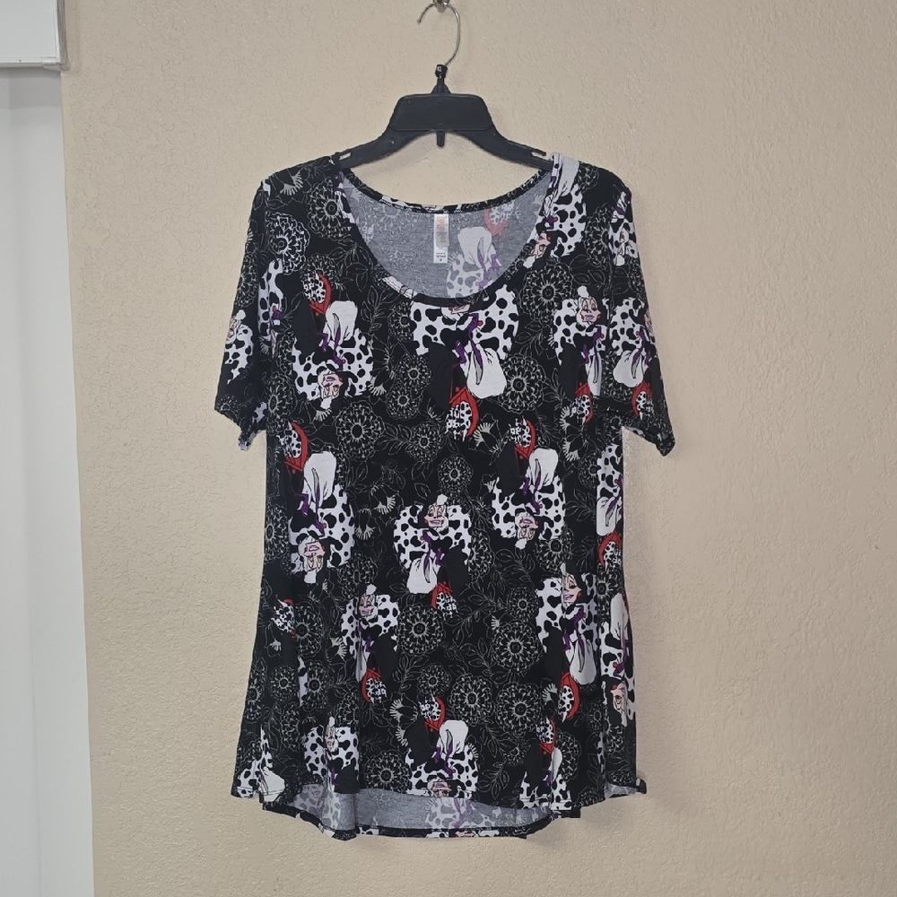 LuLaRoe/Disney Stylish Black and White Women's Top